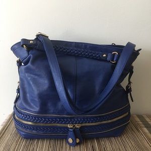 Shoulder Bag (Base 17, Height 14)